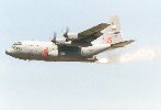 Un Hercules en mission de s&eacute;curit&eacute; civile o&ugrave; il remplit le r&ocirc;le des Canadair